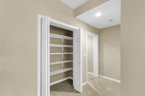 3848 Thornhill Circle Champaign IL 61822