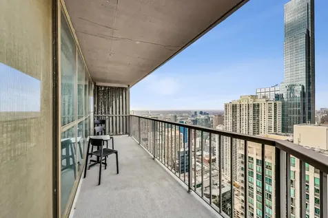 10 East Ontario Street Chicago IL 60611