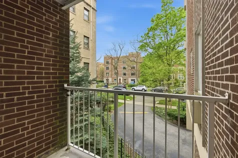 1310 Maple Avenue Evanston IL 60201