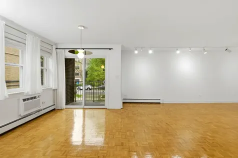 1310 Maple Avenue Evanston IL 60201