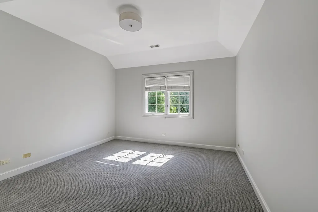 5705 South Elm Street Hinsdale IL 60521