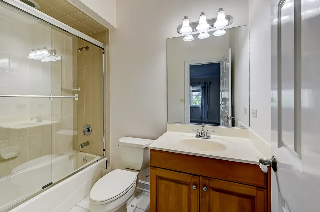 5705 South Elm Street Hinsdale IL 60521