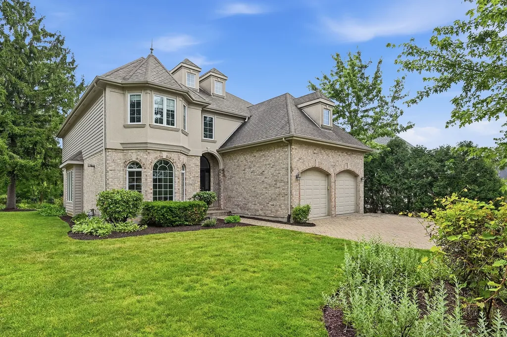 5705 South Elm Street Hinsdale IL 60521