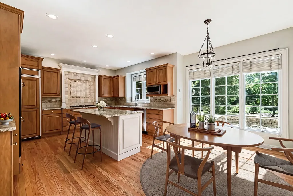 5705 South Elm Street Hinsdale IL 60521