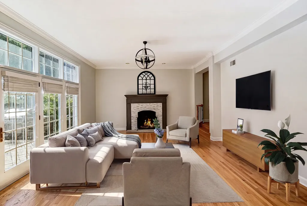 5705 South Elm Street Hinsdale IL 60521