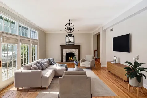 5705 South Elm Street Hinsdale IL 60521