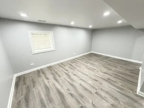 2415 North Hamlin Avenue Chicago IL 60647