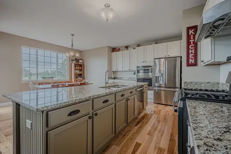 6508 Waterford Drive Mchenry IL 60050
