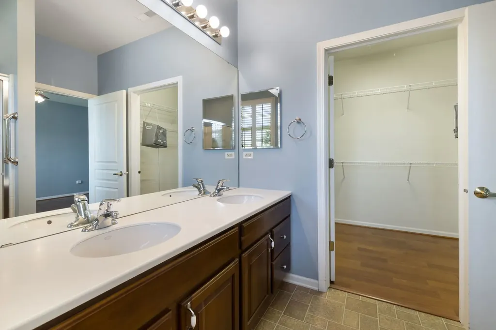 13597 Hemlock Road Huntley IL 60142