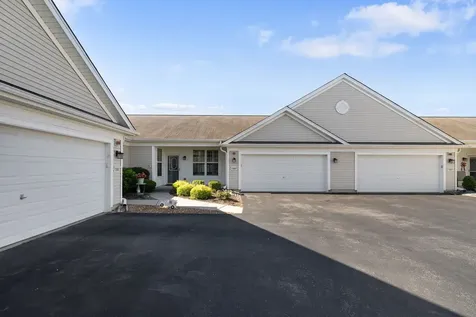 13597 Hemlock Road Huntley IL 60142