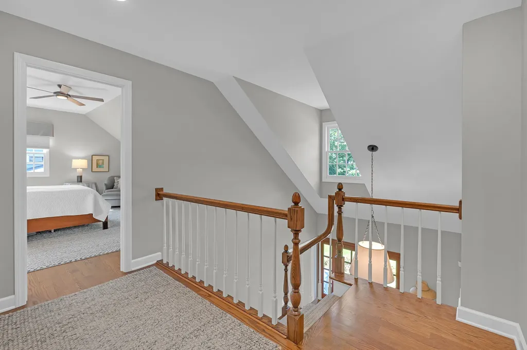991 Huntleigh Drive Naperville IL 60540