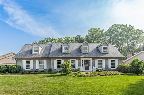 991 Huntleigh Drive Naperville IL 60540
