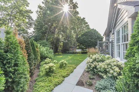 991 Huntleigh Drive Naperville IL 60540