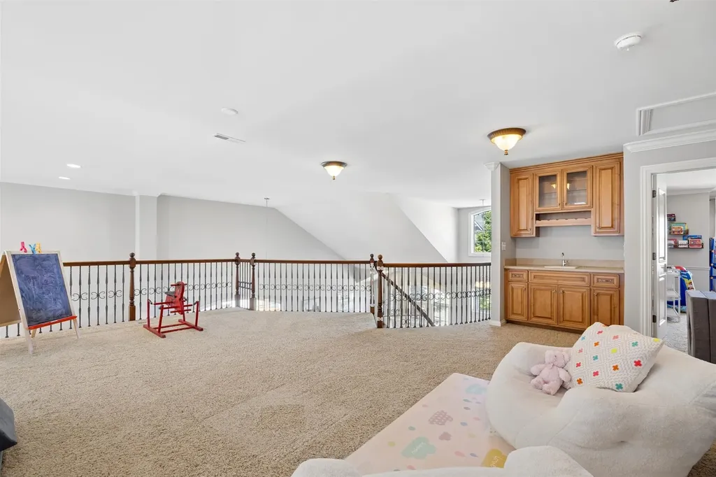 1015 White Pine Lane Western Springs IL 60558