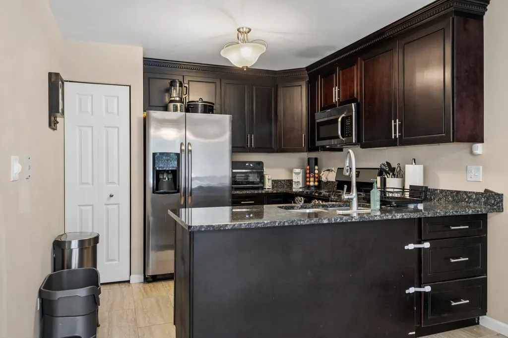 4126 Rivertowne Drive Plainfield IL 60586