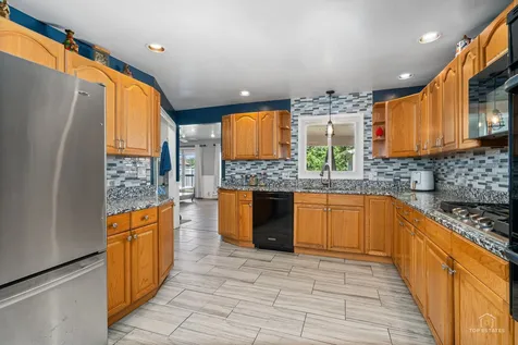 2405 Sarah Street Franklin Park IL 60131