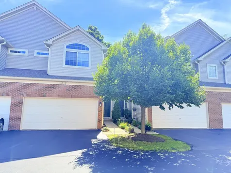 2307 Stoughton Drive Aurora IL 60502