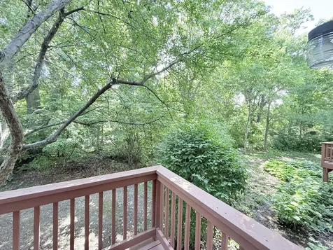 2307 Stoughton Drive Aurora IL 60502