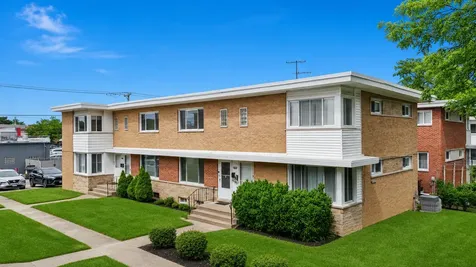 4864 Carol Street Skokie IL 60077