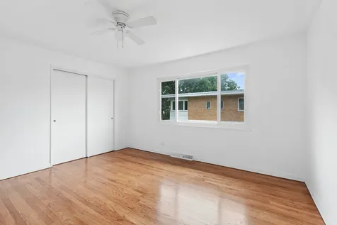4864 Carol Street Skokie IL 60077