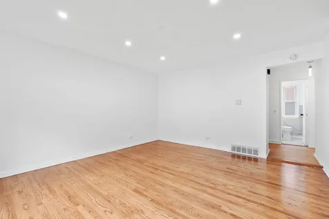 4864 Carol Street Skokie IL 60077
