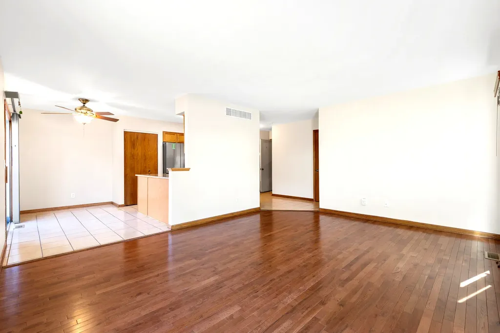 14164 South Lehigh Drive Plainfield IL 60544