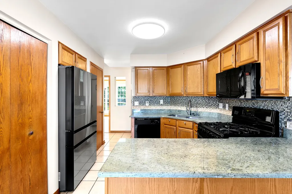 14164 South Lehigh Drive Plainfield IL 60544