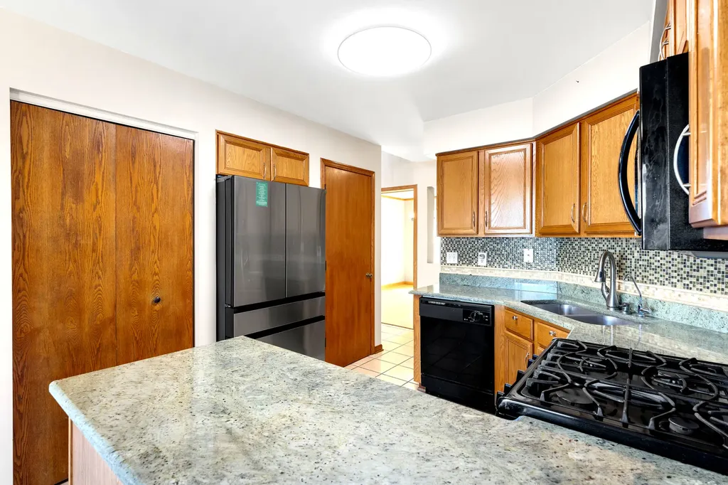 14164 South Lehigh Drive Plainfield IL 60544
