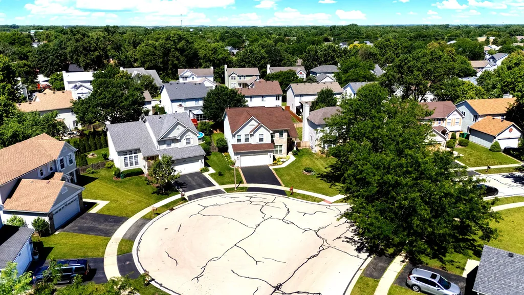 14164 South Lehigh Drive Plainfield IL 60544
