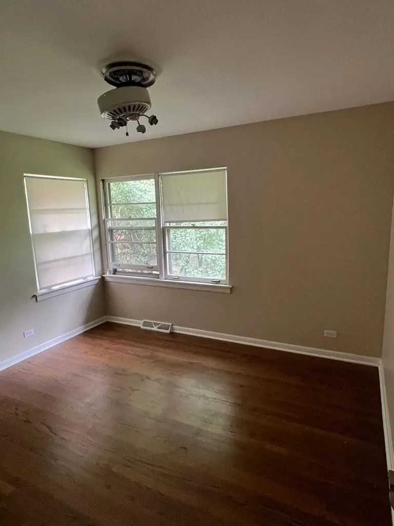 6536 South Ridge Road Westmont IL 60559