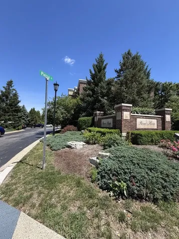421 Pierce Road Itasca IL 60143