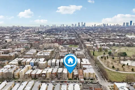 6215 North Oakley Avenue Chicago IL 60659