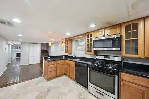 6215 North Oakley Avenue Chicago IL 60659
