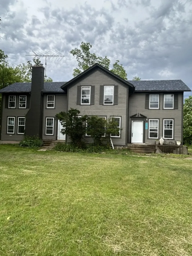 37256 North State Route Highway 83 Highway Lake Villa IL 60046