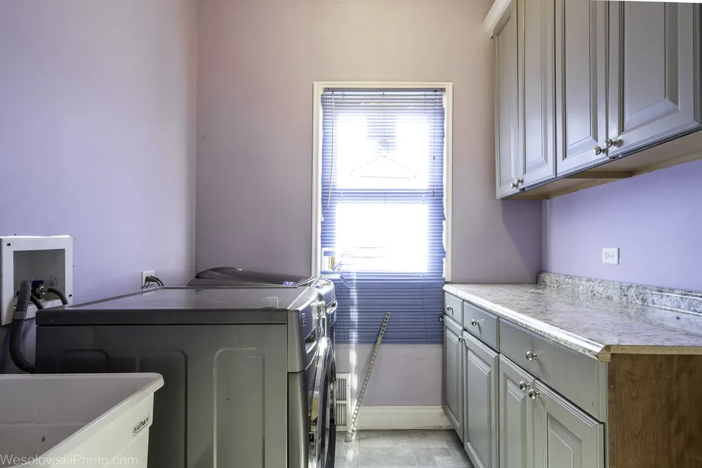 4548 South Justine Street Chicago IL 60609