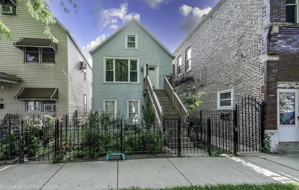 4548 South Justine Street Chicago IL 60609