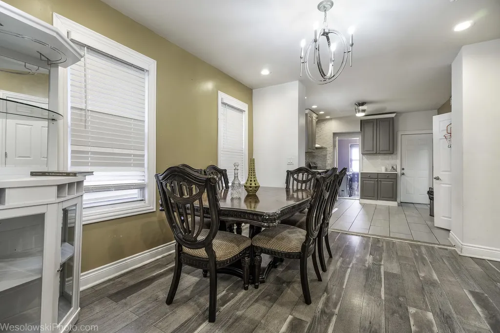 4548 South Justine Street Chicago IL 60609