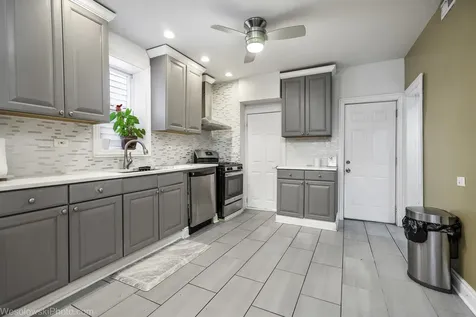 4548 South Justine Street Chicago IL 60609