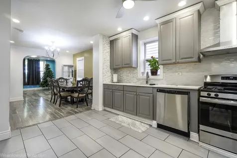 4548 South Justine Street Chicago IL 60609