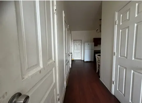 260 West 24th Street Chicago IL 60616