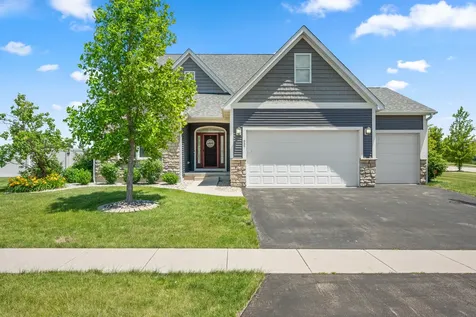 657 Brighton Way Sycamore IL 60178