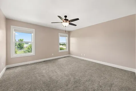 657 Brighton Way Sycamore IL 60178