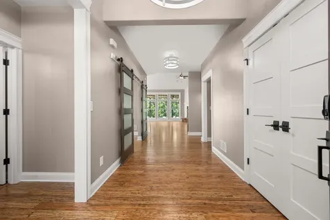 657 Brighton Way Sycamore IL 60178