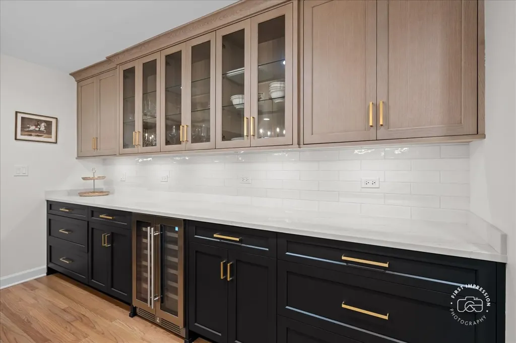 1415 Heatherton Drive Naperville IL 60563