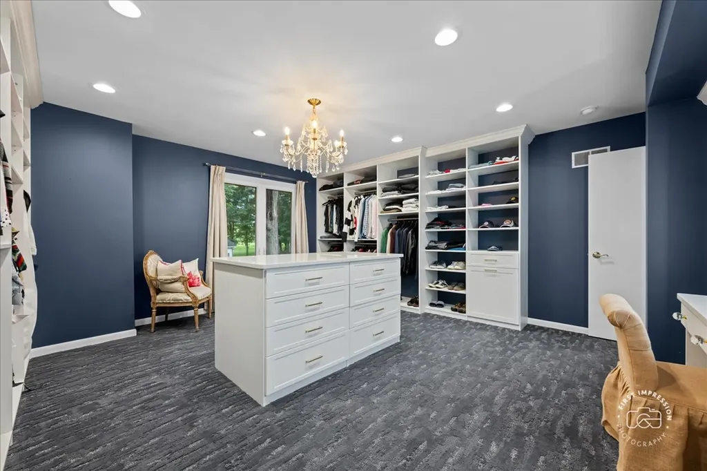 1415 Heatherton Drive Naperville IL 60563