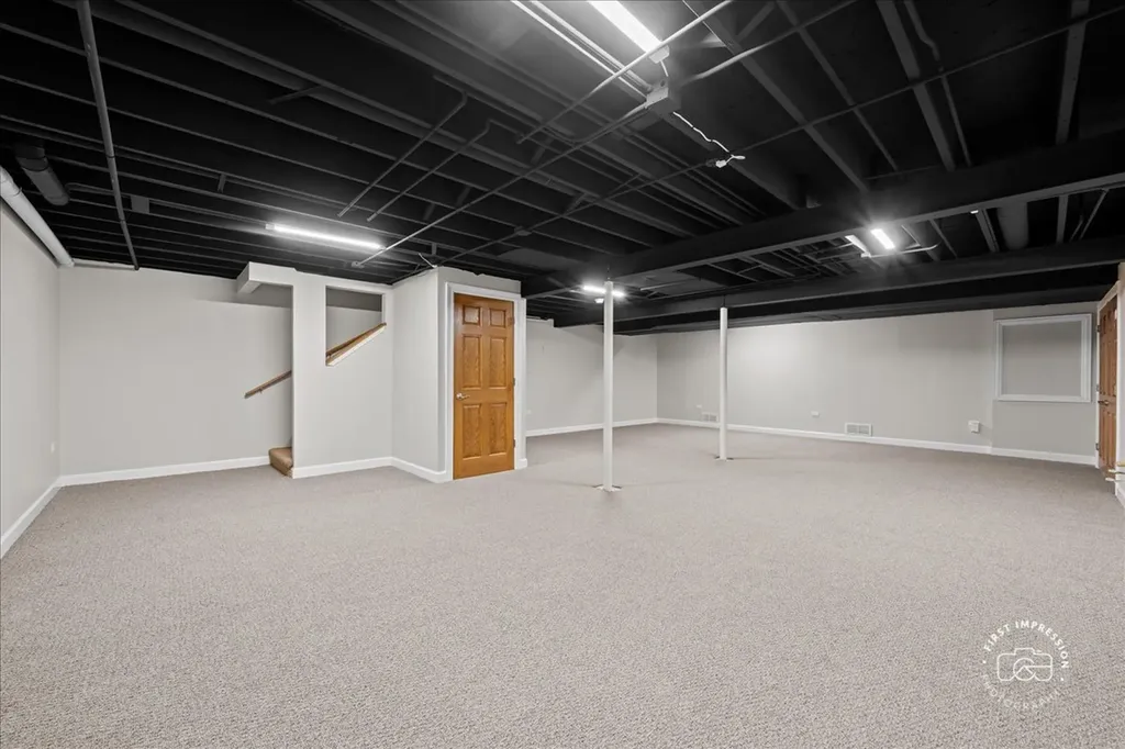 1415 Heatherton Drive Naperville IL 60563