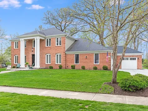 1415 Heatherton Drive Naperville IL 60563