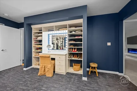 1415 Heatherton Drive Naperville IL 60563