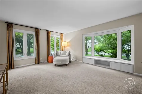 1415 Heatherton Drive Naperville IL 60563