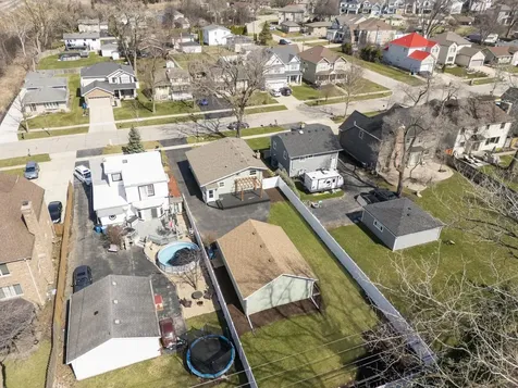 646 West Babcock Avenue Elmhurst IL 60126
